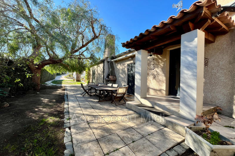 Villa - 177 m² - 5 pièces