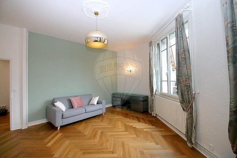 Appartement - 70 m² - 3 pièces