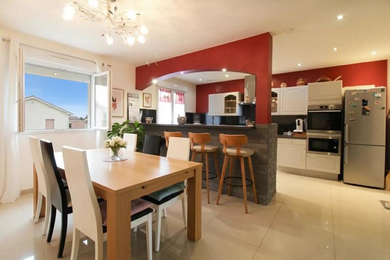 Maison - 197 m² - 7 pièces