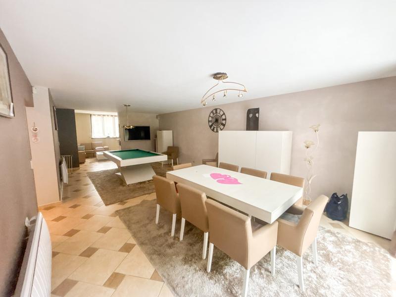 Maison - 162 m² - 4 pièces