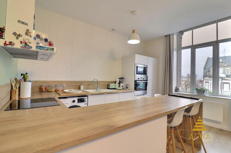 Appartement - 80 m² - 3 pièces