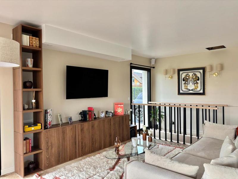 Maison - 163 m² - 4 pièces