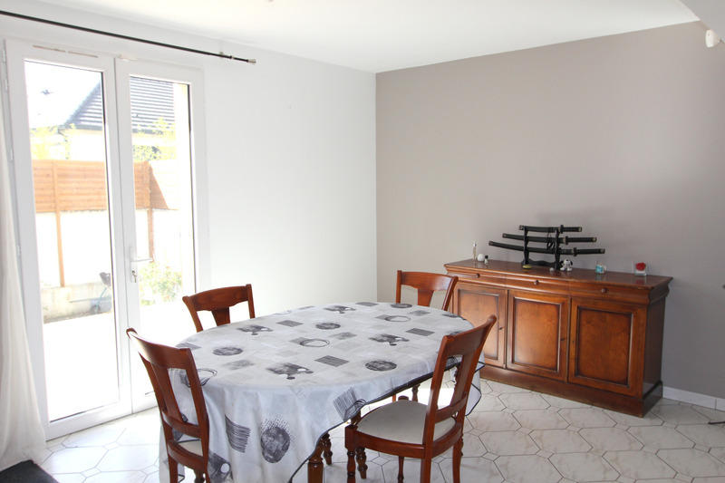 Maison - 122 m² - 6 pièces