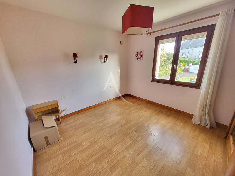 Maison - 85 m² - 5 pièces