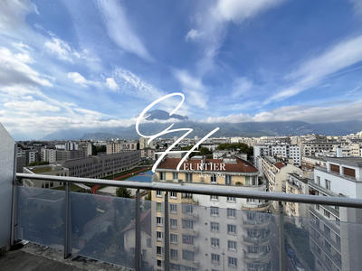 Appartement - 116 m² - 4 pièces