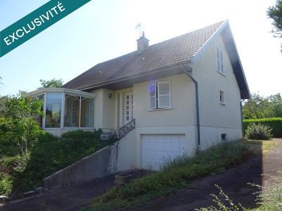 Maison - 140 m² - 8 pièces