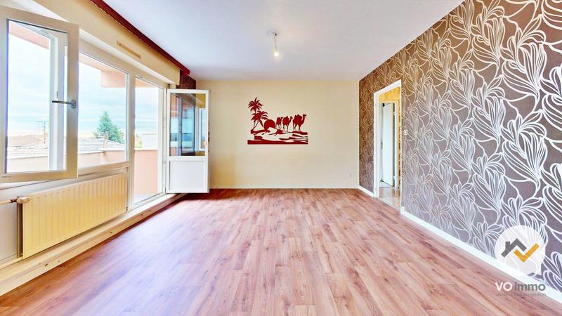 Appartement - 97 m² - 5 pièces