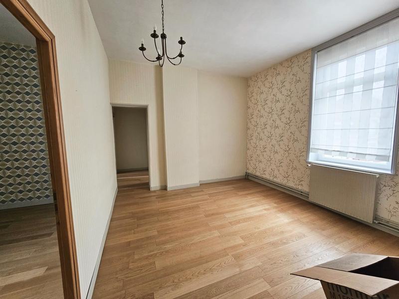 Maison - 204 m² - 8 pièces