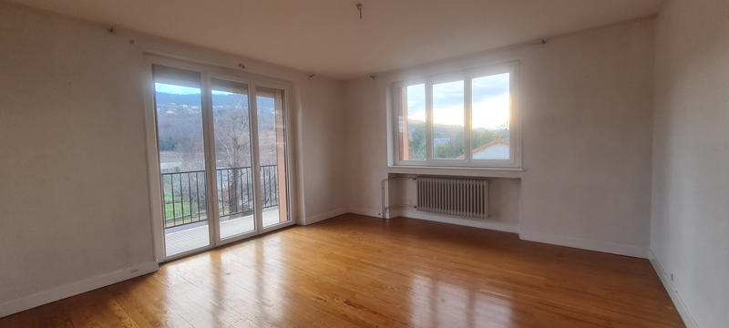 Maison - 249 m² - 9 pièces