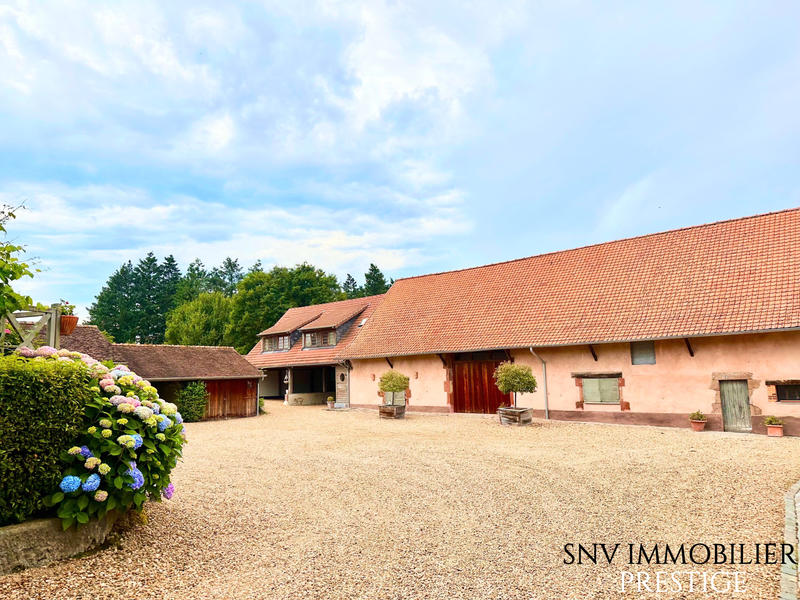 Propriété - 172 m² - 7 pièces