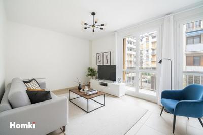 Studio - 28 m² - 2 pièces