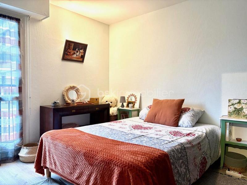 Appartement - 96 m² - 5 pièces