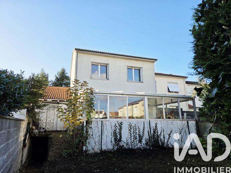 Maison - 82 m² - 4 pièces