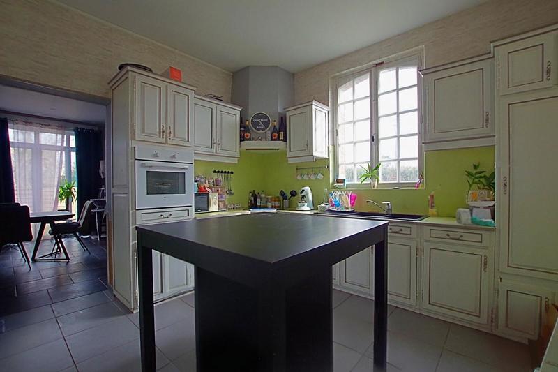 Maison - 166 m² - 6 pièces