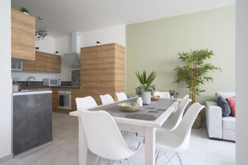 Maison - 137 m² - 8 pièces