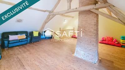 Maison - 205 m² - 7 pièces