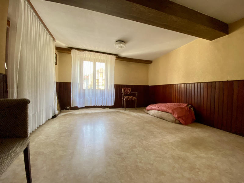 Maison - 110 m² - 6 pièces