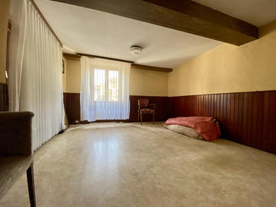 Maison - 110 m² - 6 pièces