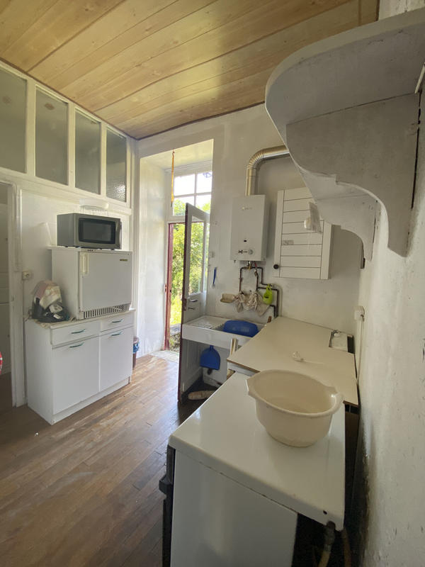 Maison - 90 m² - 5 pièces