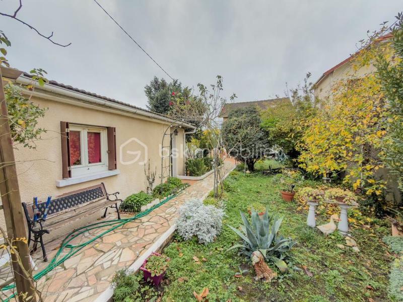 Maison - 110 m² - 5 pièces