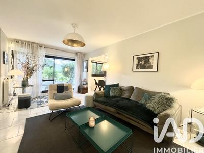 Appartement - 84 m² - 4 pièces