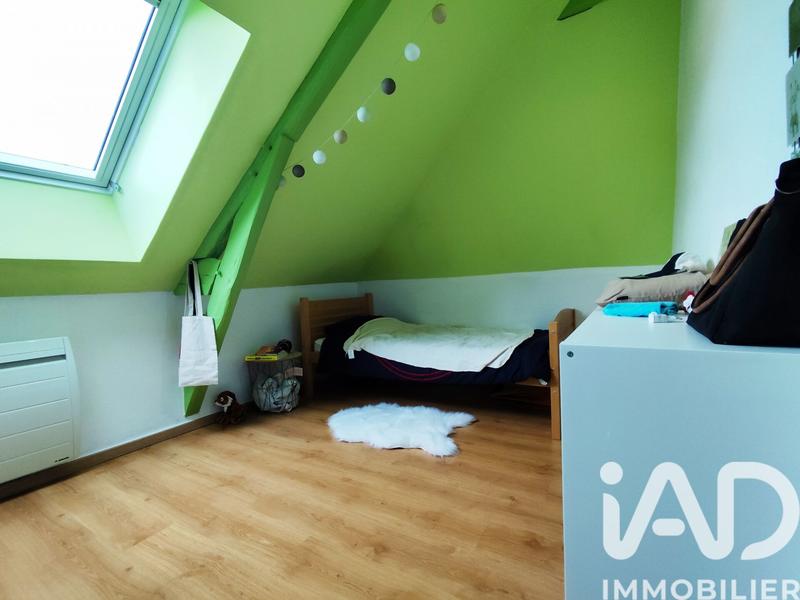 Maison - 230 m² - 8 pièces