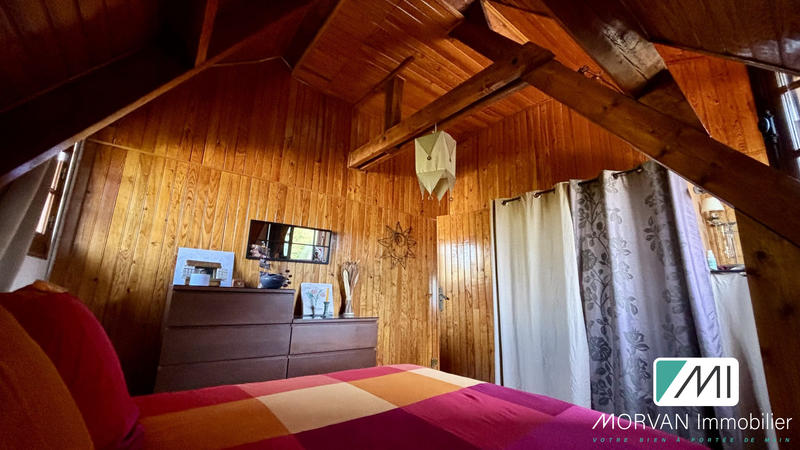 Maison - 223 m² - 7 pièces