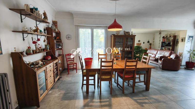 Maison - 157 m² - 6 pièces
