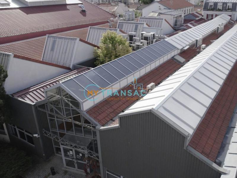 Local d'activité / Entrepôt - 3 085 m²