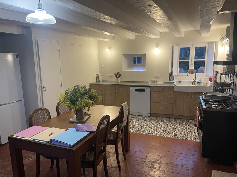 Maison - 231 m² - 8 pièces