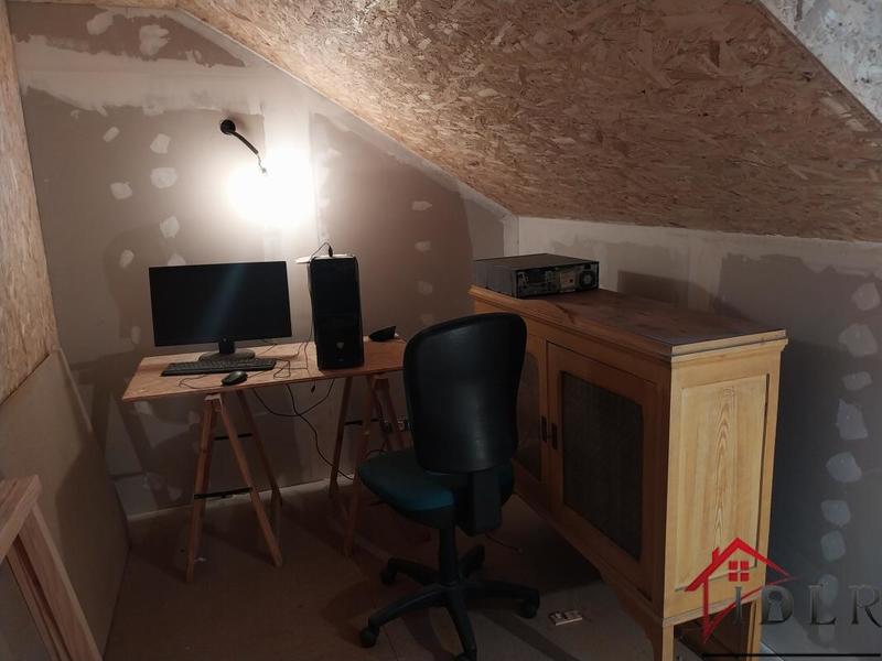 Propriété - 100 m² - 5 pièces