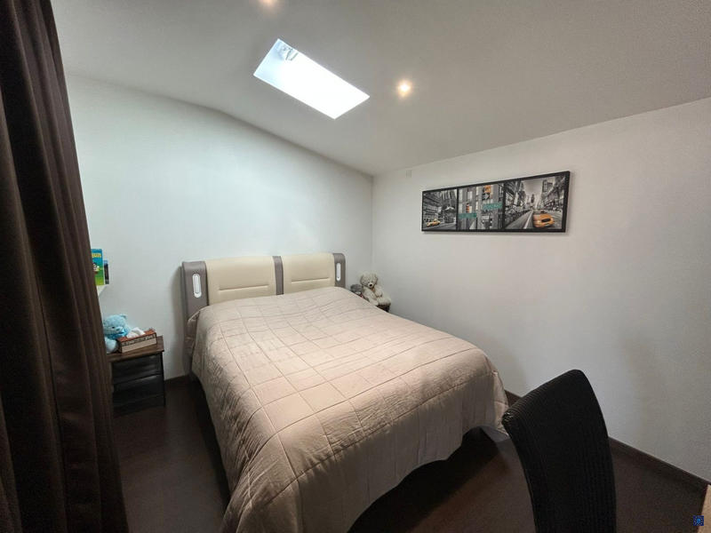 Maison - 180 m² - 5 pièces