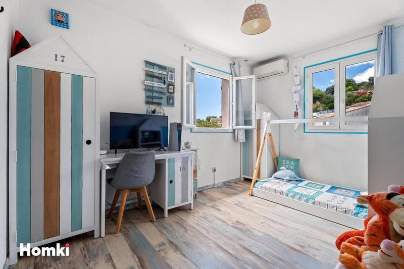 Maison - 171 m² - 6 pièces