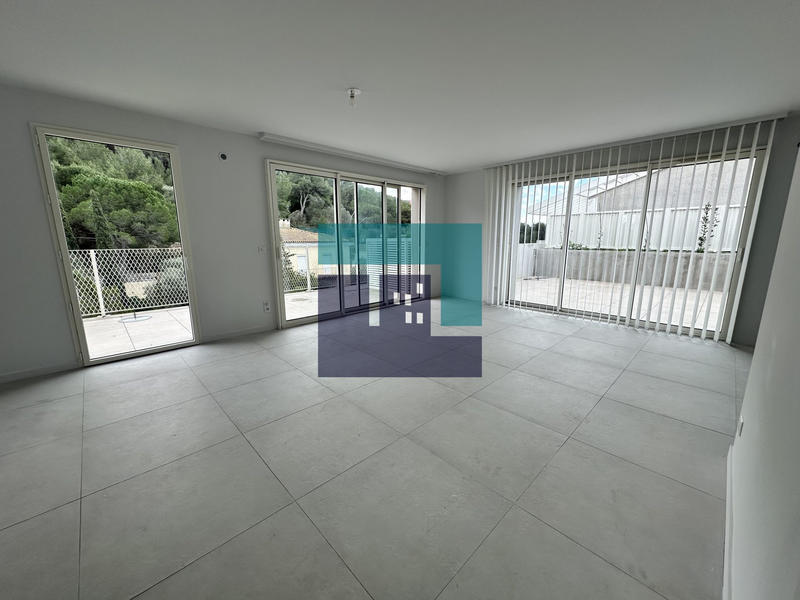 Appartement - 140 m² - 5 pièces