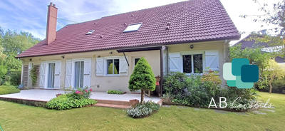 Maison - 180 m² - 7 pièces