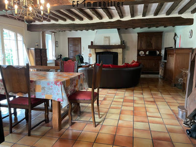 Maison - 136 m² - 5 pièces