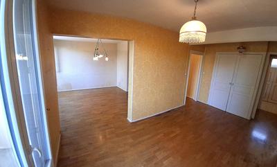Appartement - 72 m² - 3 pièces