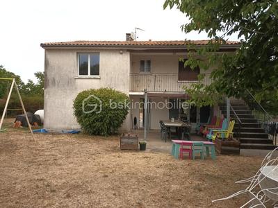 Maison - 101 m² - 6 pièces