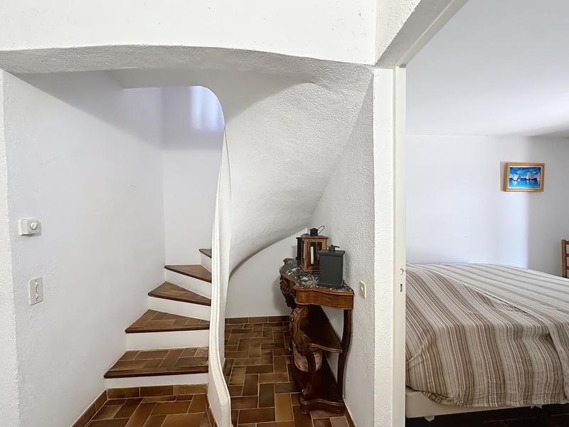 Villa - 215 m² - 7 pièces