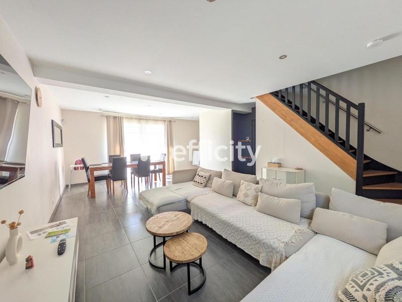 Maison - 115 m² - 5 pièces