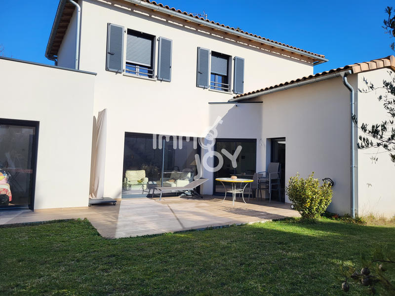 Villa - 150 m² - 5 pièces