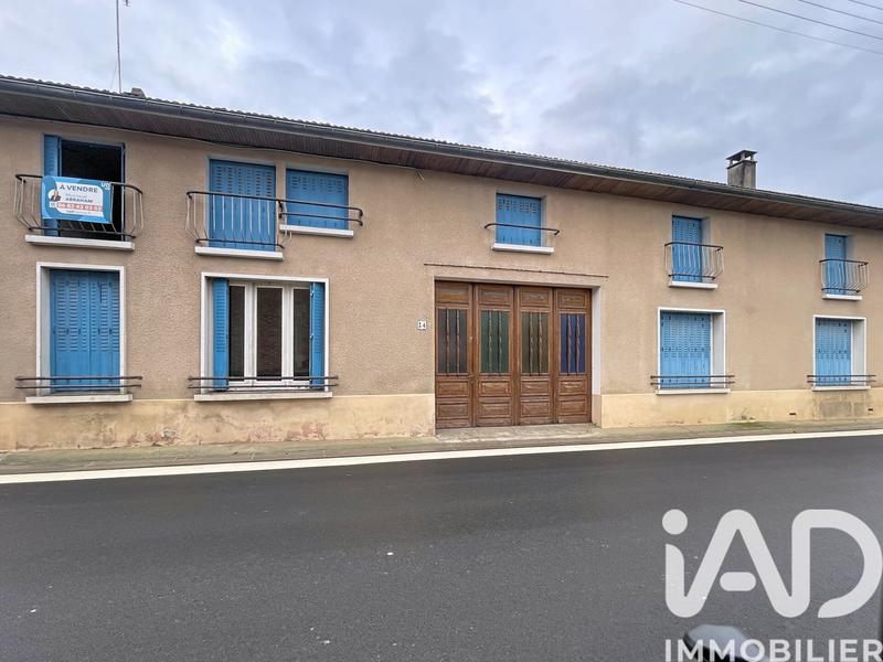 Maison - 304 m² - 12 pièces