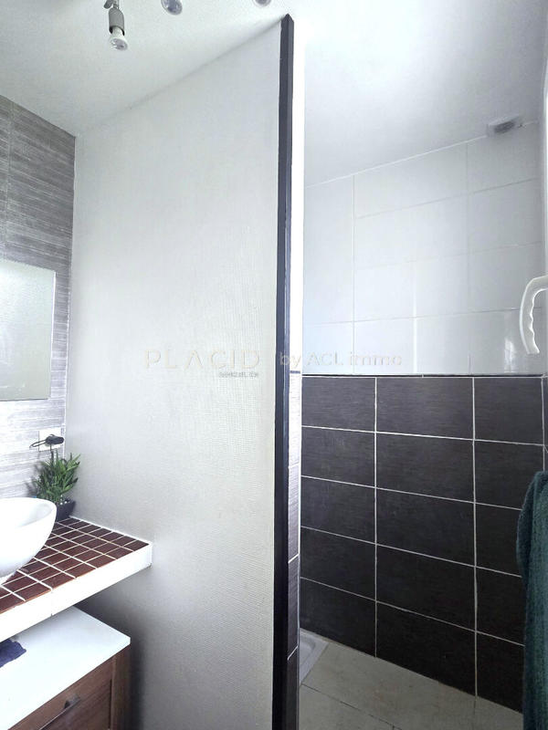 Maison - 128 m² - 7 pièces