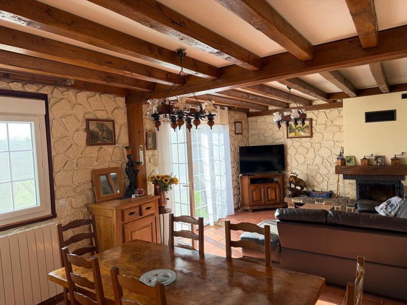 Maison traditionnelle - 117 m² - 5 pièces