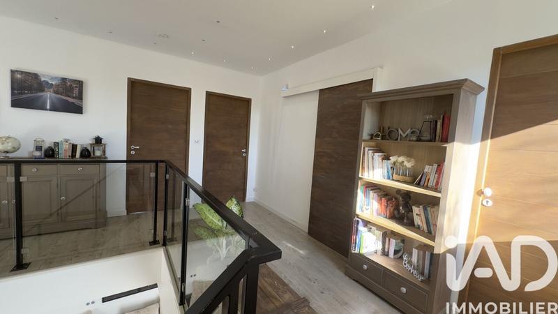 Maison - 190 m² - 5 pièces