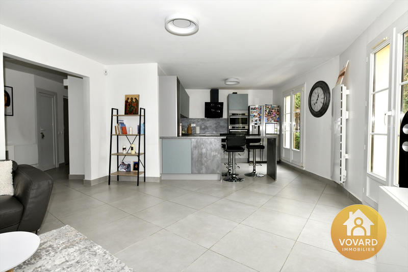 Maison - 108 m² - 5 pièces