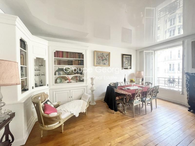 Chambre - 87 m² - 2 pièces