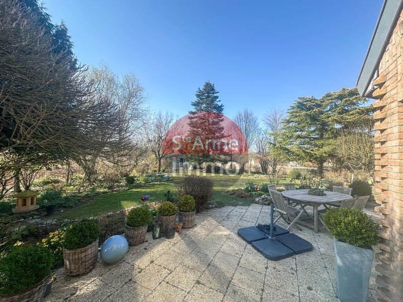 Maison - 195 m² - 11 pièces