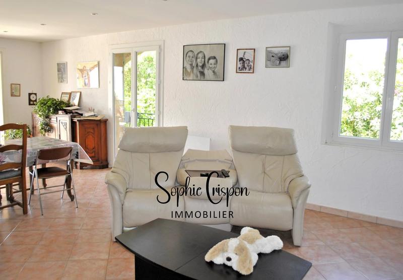 Villa - 245 m² - 8 pièces