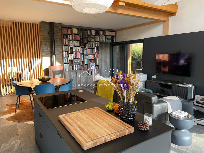 Maison - 135 m² - 5 pièces